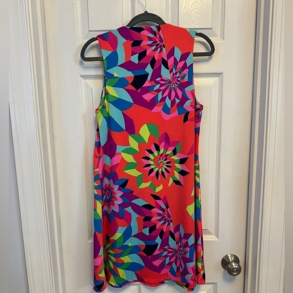 Julie Brown Livie Dress in wonderful bright colors shift style V neck size S - Picture 4 of 12